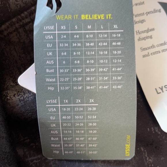 NWT Lysse faux leather moto style shaping leggings. Size L - Picture 6 of 6